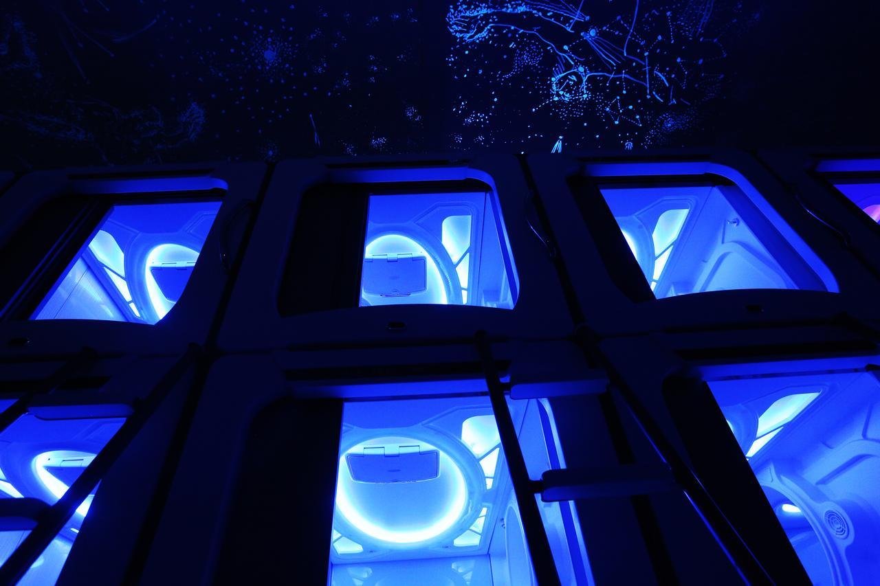 Subspace Hostel Загреб Екстериор снимка
