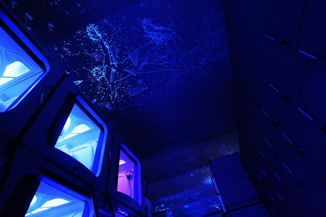 Subspace Hostel Загреб Екстериор снимка