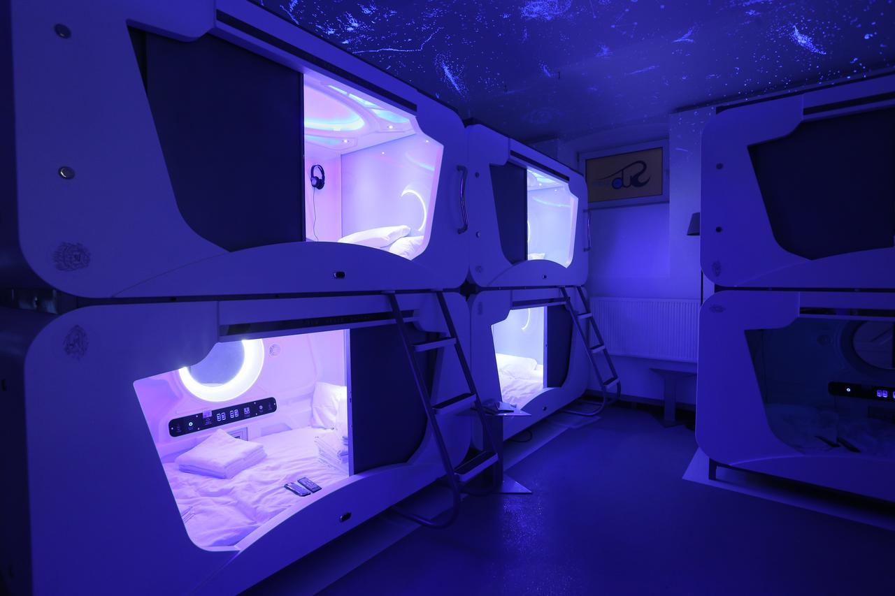 Subspace Hostel Загреб Екстериор снимка